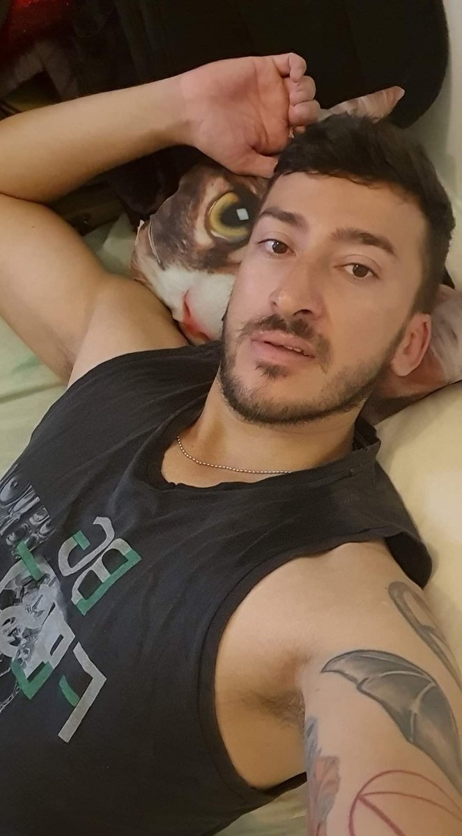 MaelZombie's tweet photo. #TBT da era 32 anos
Se Inscrevam no Meu Canal Deixem um Like
https://t.co/SWaz3uIimc
#Gamer #QuintaDetremurasdv #MaelZombieYoutube #Gaymer #LGBTQ #GamerFollow #Subscribe #SeInscrevam https://t.co/qpll5BJVbg