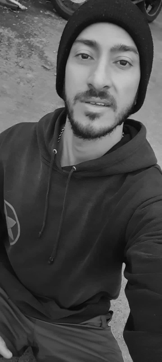 MaelZombie's tweet photo. #TBT da era 32 anos
Se Inscrevam no Meu Canal Deixem um Like
https://t.co/SWaz3uIimc
#Gamer #QuintaDetremurasdv #MaelZombieYoutube #Gaymer #LGBTQ #GamerFollow #Subscribe #SeInscrevam https://t.co/qpll5BJVbg