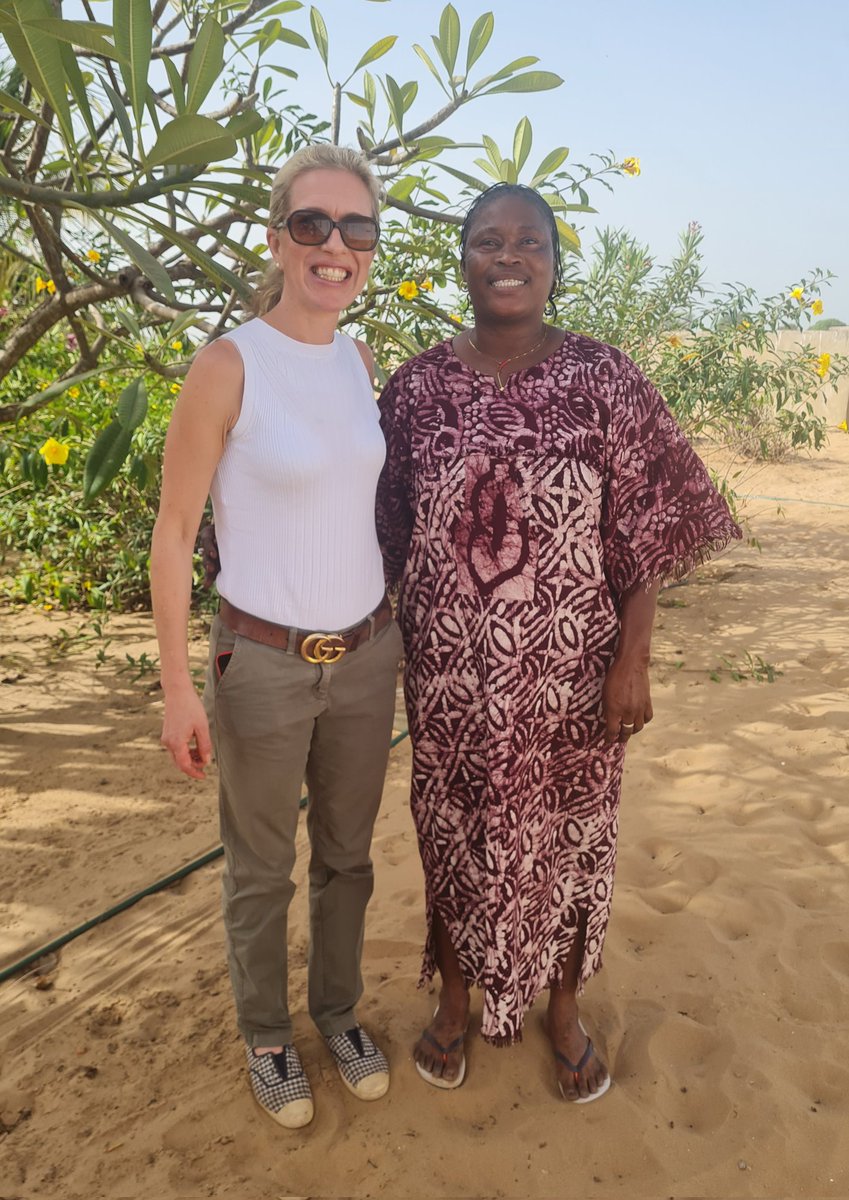 We were highly honoured this morning to receive an official visit from @HCKingFCDO British High Commissioner to The Gambia. This visit, supporting our ornithological research @kartongbirdobs, was greatly appreciated by all our team.