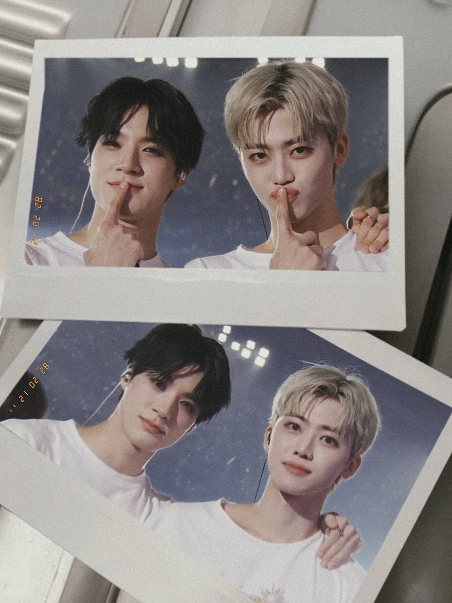 jungshasa's tweet photo. I LOVE YOU SO MUCH MUCH MUCH MUCH MUCH MUCH MOREEEEE 😭 https://t.co/lus6ICNMf0