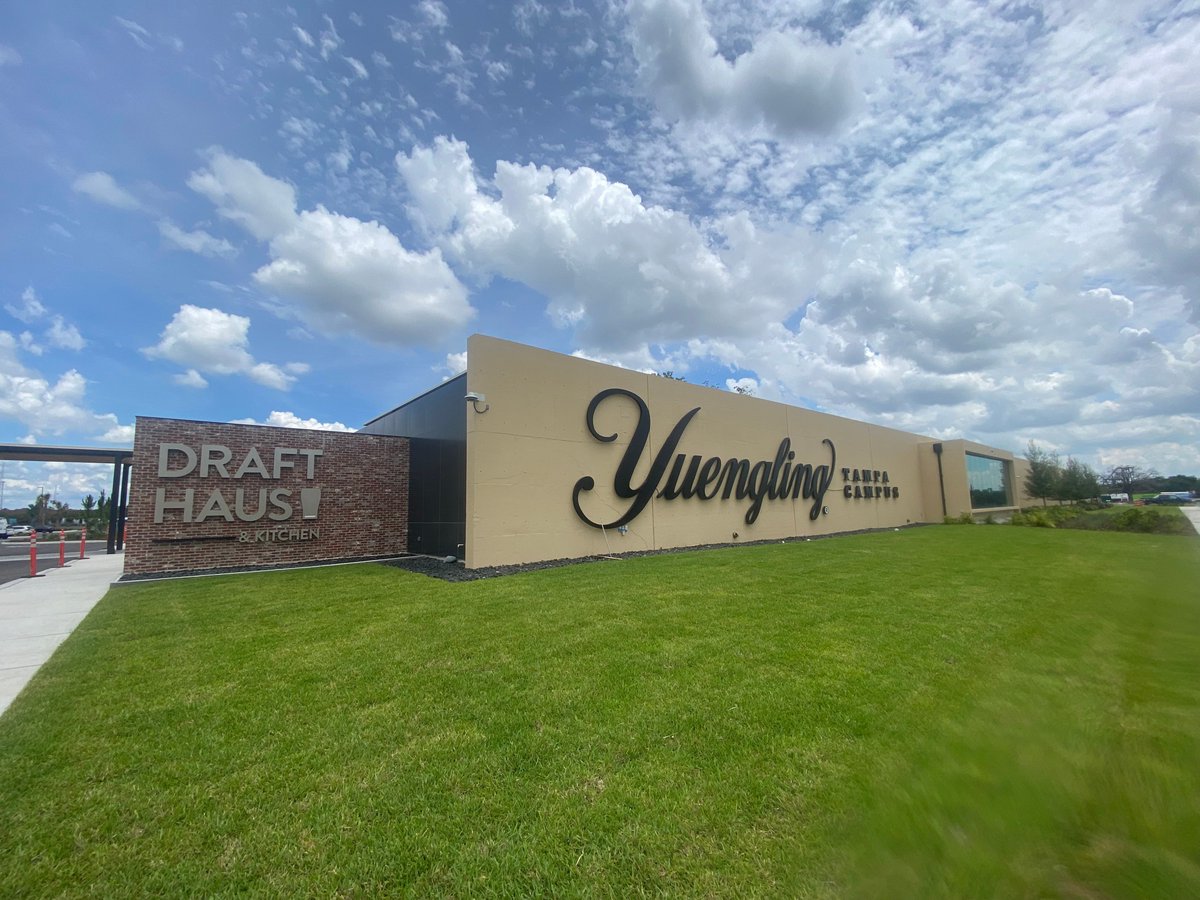 Join <a href="/JaneCastor/">Jane Castor</a>, Mayor Ross and a host of Uptown's most influential leaders for the State of Uptown on February 29th. Find out who is pushing the envelope in healthcare innovation, making a big community impact &amp; celebrate Uptown's spirit of Innovation. buff.ly/46EoxQz