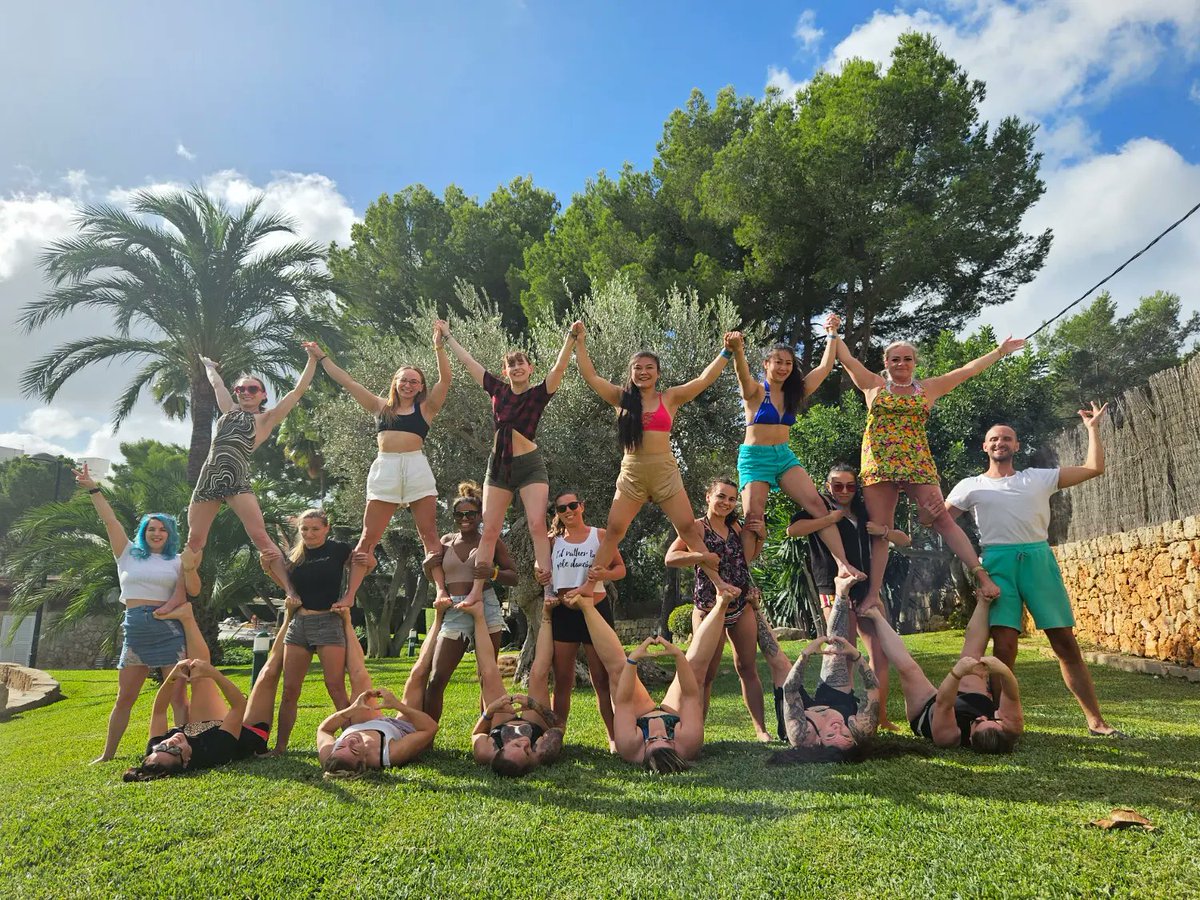 GFFDamian Dance Studio tweet media