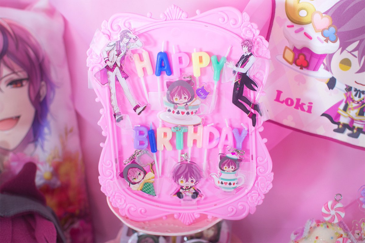 LokisAlice's tweet photo. Happy Birthday to Loki Genetta(2/22)!! Cybird will never take him away from me 🥰. This is the 6th year I’m celebrating 💖

#lokigenetta #ikemenrevolution  #ikerev  #cybird #ikeseries #ロキジェネッタ  #イケメン革命 #イケレボ  #ロキ誕生祭 #アリスが紡ぐイケメン革命 https://t.co/ZibcOsqZTs