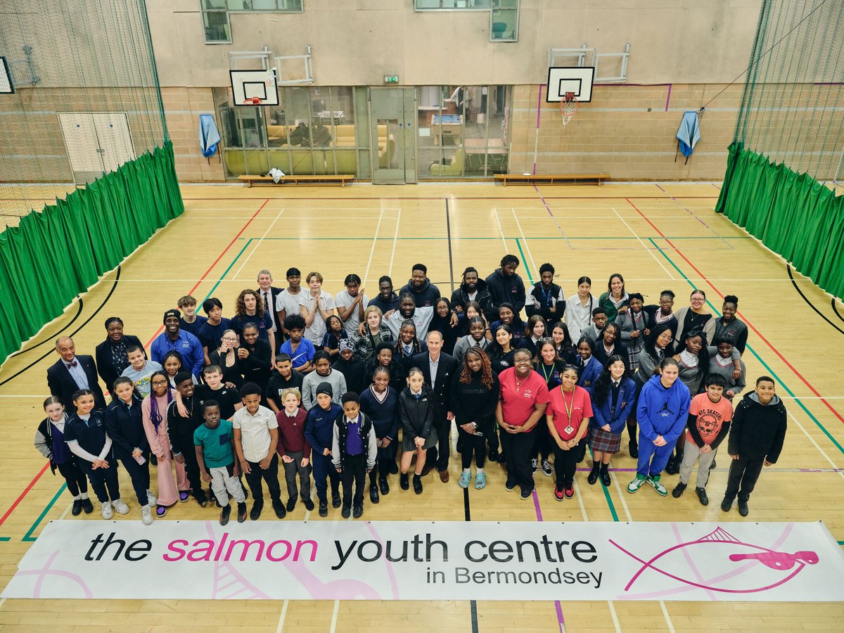London Youth (@londonyouth) on Twitter photo Yesterday, our patron His Royal Highness The Duke of Edinburgh visited one of our member clubs, <a href="/salmonyouth/">Salmon Youth Centre</a>.
The Duke heard firsthand from youth professionals from across our membership, met with young people and explored the youth club. Yesterday, our patron His Royal Highness The Duke of Edinburgh visited one of our member clubs, <a href="/salmonyouth/">Salmon Youth Centre</a>.
The Duke heard firsthand from youth professionals from across our membership, met with young people and explored the youth club.