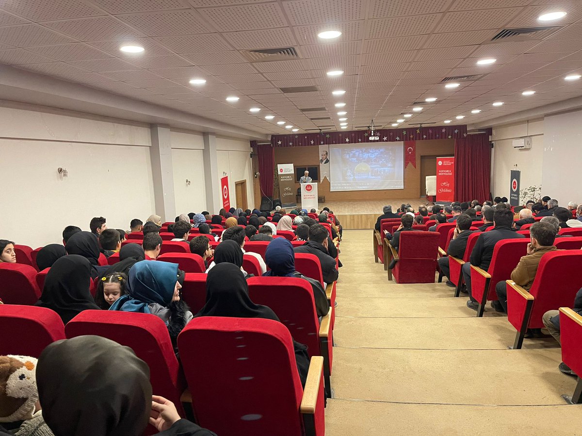 KaynarcaMuftulk's tweet photo. İlçe Müftülüğümüz tarafından vatandaşlarımızın ve din gönüllülerimize yönelik Kudüs Konferansı düzenlendi.
SAÜ Doç. Dr. Yaşar KAHRAMAN'ın konuşmacı olarak katıldığı programa  Müftümüz Süleyman DEMİRYÜREK, Kaynarca daire amirlerimiz, vatandaşlarımız ve din görevlilerimiz katıldı. https://t.co/IatoW1Gcc5