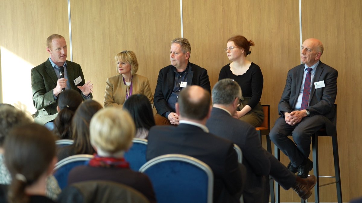 UCD_CHAS's tweet photo. Up next, an insightful panel discussion  led by Dr Tony Holohan @drtonyholohan @UCD_Chas with Breda Smyth @CMOIreland, Martin Blake @agriculture_ie
Prof Thilo Kroll @UCDHealthSystem and our student Lauren Barry @OneHealthSocUCD Barry Mc Mahon @ucddublin
#UCD_OneHealthCentre https://t.co/U80Ug1M5D3