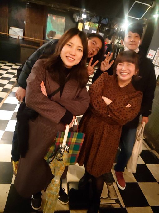 昨日は #ロフトプラスワン にて 記念すべきの復活 熟女合コン!!でした。あたしが8年前？イベントオーガナイザー時 すごくすごくお世話になった時の旧 ロフトメンバーがきてくださりました。いやぁ、愛してるし、愛されてる。イベント時は永遠に一緒にいて、死ぬほど飲んで爆笑な想い出ばっかり。<a href="/tag/%E3%83%AD%E3%83%95%E3%83%88%E3%83%97%E3%83%A9%E3%82%B9%E3%83%AF%E3%83%B3"class="tags">#ロフトプラスワン</a>