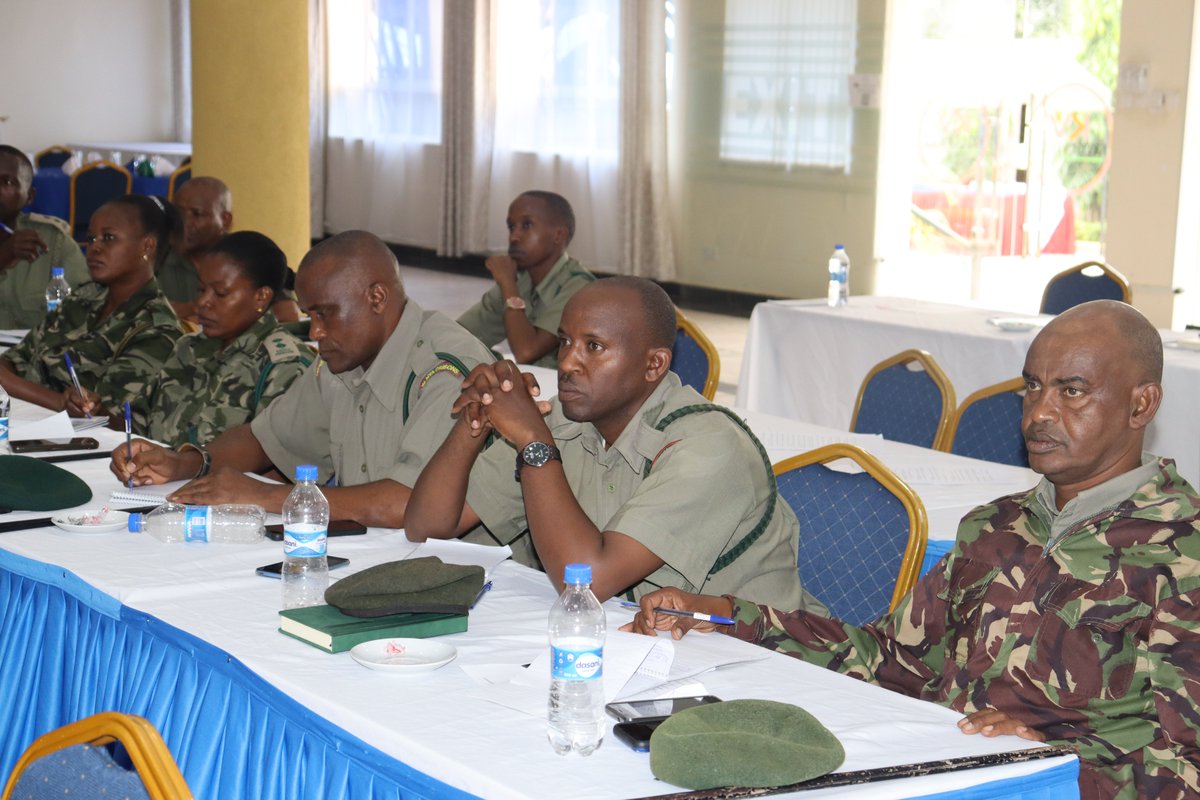 Our facilitator Matthew Mutiso,Executive Director, Coalition Action for preventive mental health took prison officers through a session on some of the referral mechanisms for persons with Mental Illness.