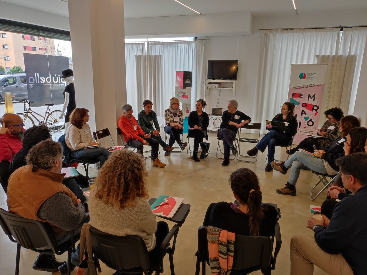 Acellec's tweet photo. 👥 Aquest matí hem celebrat a #Girona la primera de les trobades #Acellecmésaprop amb la voluntat de fer xarxa i apropar-nos a les empreses associades d'arreu del país!
🙌 Gràcies per ser-hi!
#Acellec https://t.co/z4uyunrg3X