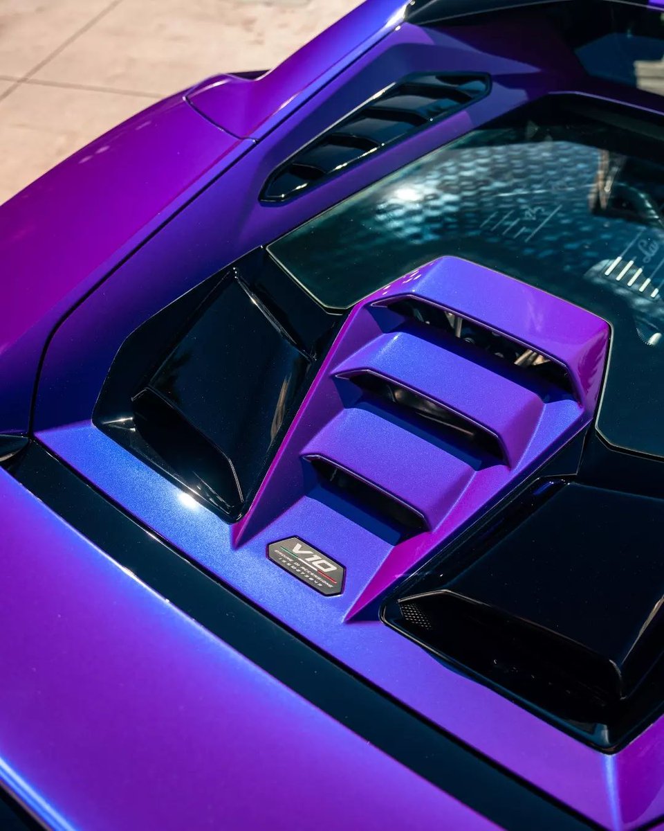 2023 Lamborghini Huracan Tecnica presented in a stunning Viola