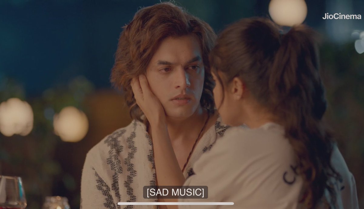 @momo_mohsin <a href="/JioCinema/">Jio Cinema</a> Maddy in emotional scene🥺💟the pain in his eyes the sadness in his face and his voice is here!😭🥺😭

#MohsinAsMaddy 
#MohsinKhan | #MoMinions 
#JabMilaTu | <a href="/JioCinema/">Jio Cinema</a> 
@momo_mohsin