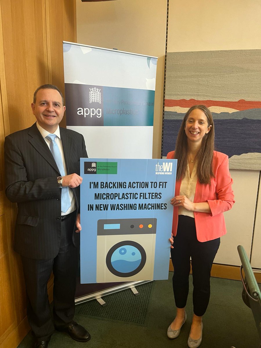 In my capacity as Chair of the All-Party Parliamentary Group on Microplastics (@APPGPlastics), I was delighted yesterday to host a Westminster drop-in in conjunction with @WomensInstitute. Great to see so many MPs come by to find out more about the work we're doing.
