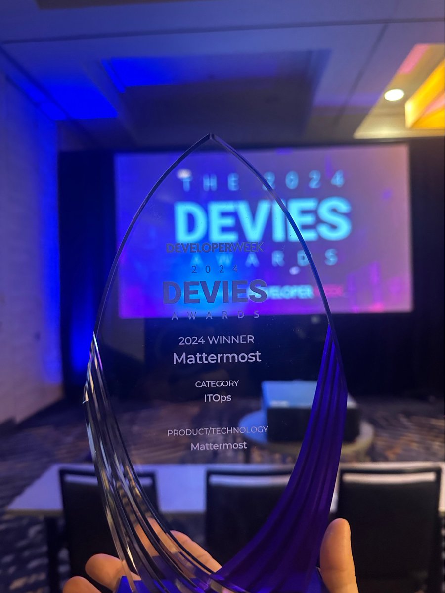 Mattermost's tweet image. We’re thrilled to announce that Mattermost has earned the 12th annual DEVIES Award for Best Innovation in ITOps! 🎉

The award was presented to our team yesterday during @DeveloperWeek 2024. 😎

Learn more:

➡️ mattermost.com/blog/mattermos…

#itops #devies #opensource