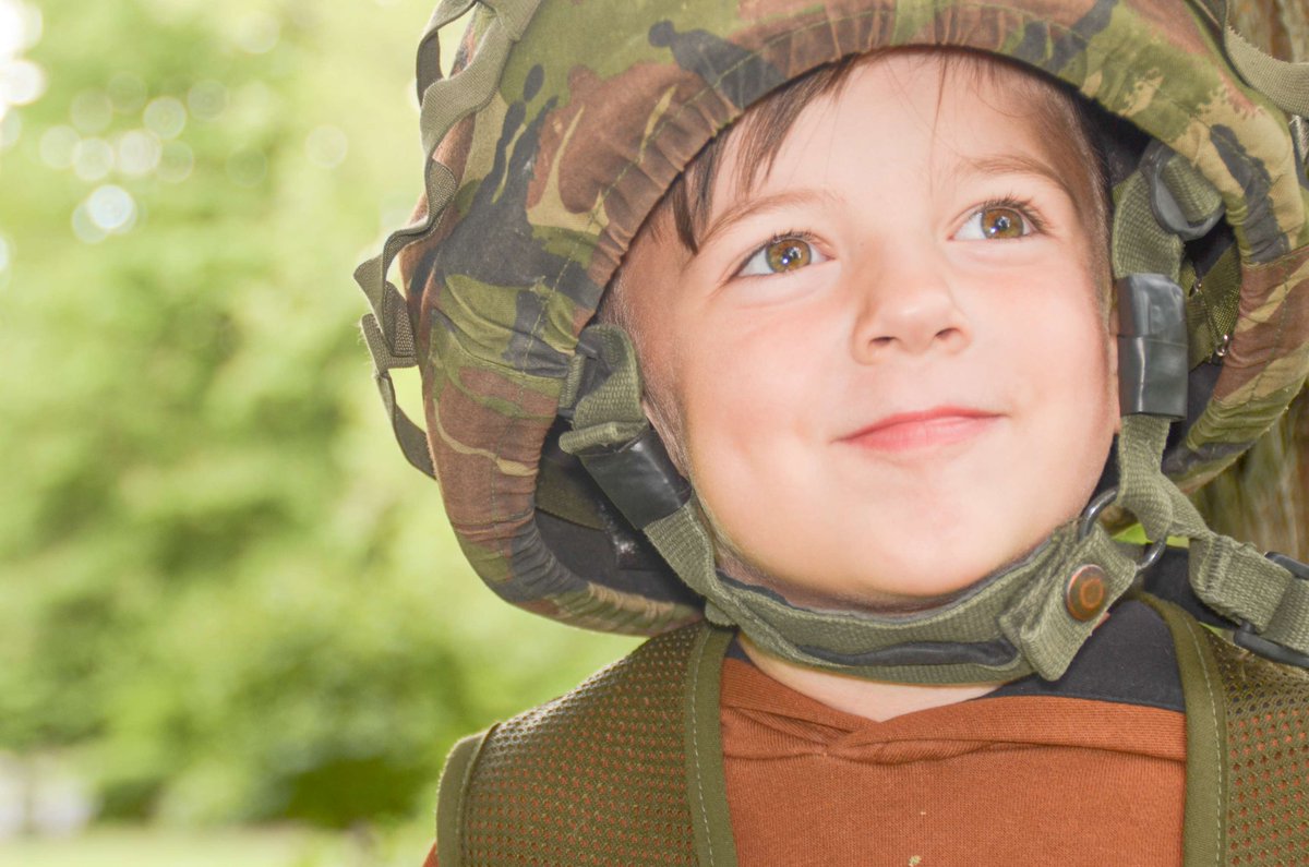 In our latest article we explore #ChildhoodDisplacement and the challenges faced by military children after the death of a parent.

Learn more 👉 ow.ly/9E0p50QGFcR

#ChildhoodBereavement #Bereavement #MilitaryCommunity