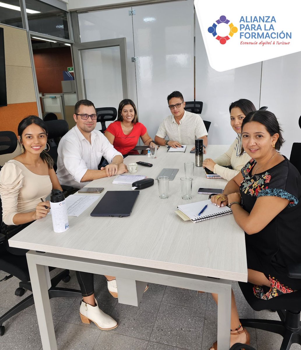 Alianza para la Formación tweet media