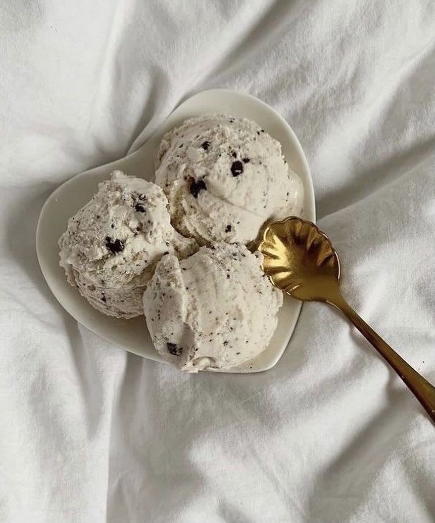 xyco_twt's tweet photo. ice cream >>> https://t.co/QNUrgZyycP