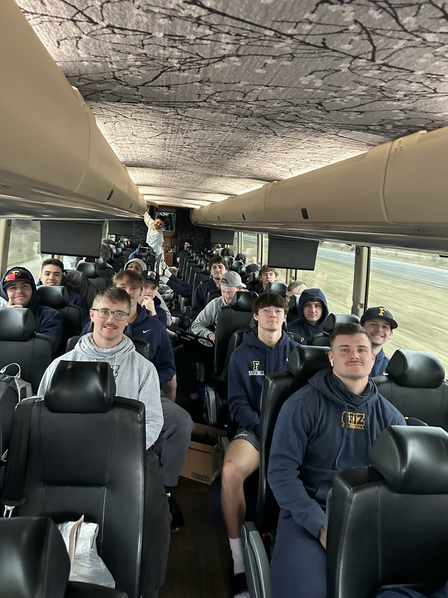 Coach Marshall tweet media