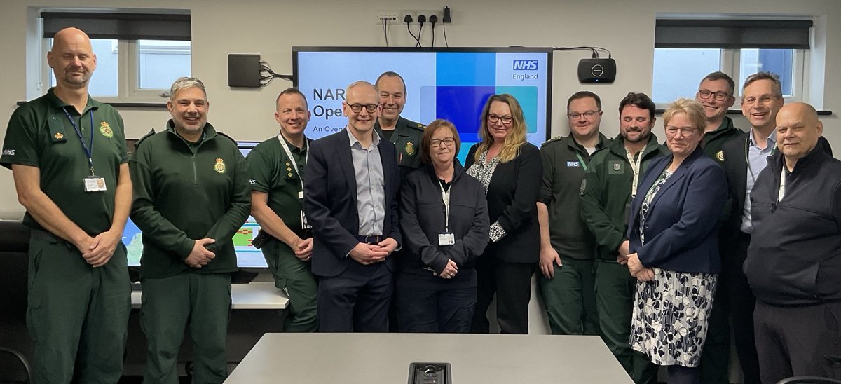 Delighted to be in Coventry to meet some of the National Ambulance Resilience Unit team. Learnt more about the important work they doing in ensuring all the English ambulance services are ready to respond to major incidents @NARU_org @Ldn_Ambulance @AACE_org