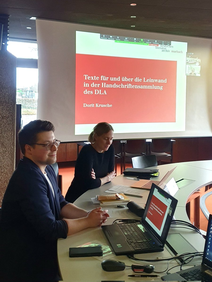 Das Deutsche Literaturarchiv sammelt seit den 70er-Jahren systematisch u.a. Literaturverfilmungen, Drehbücher, Entwürfe, Pläne, Treatments zu Filmprojekten. Der Workshop gibt einen Einblick in die Vielfalt der Filmbestände und diskutiert deren Potenzial für zukünftige Forschung.