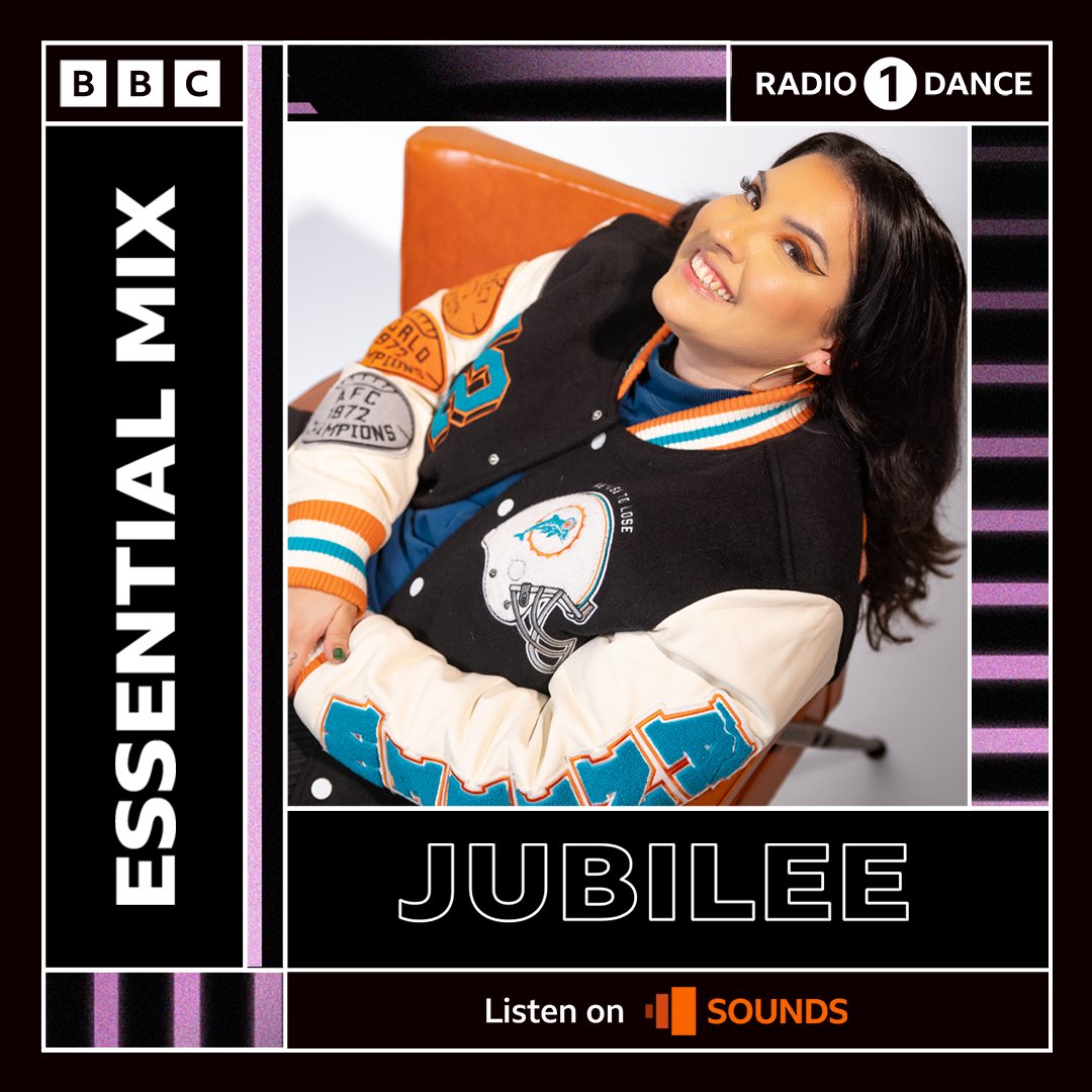 DELETE (@jubileedj) on Twitter photo Guys! I will never get over the fact that i have done an Essential Mix for <a href="/BBCR1/">BBC Radio 1</a> š. It airs tomorrow at midnight GMT until 2AM and afterwards you can listen on <a href="/R1Dance/">R1Dance</a> and <a href="/BBCSounds/">BBC Sounds</a> . Find me refreshing to see it itās even real tbh bbc.co.uk/programmes/m00⦠Guys! I will never get over the fact that i have done an Essential Mix for <a href="/BBCR1/">BBC Radio 1</a> š. It airs tomorrow at midnight GMT until 2AM and afterwards you can listen on <a href="/R1Dance/">R1Dance</a> and <a href="/BBCSounds/">BBC Sounds</a> . Find me refreshing to see it itās even real tbh bbc.co.uk/programmes/m00ā¦