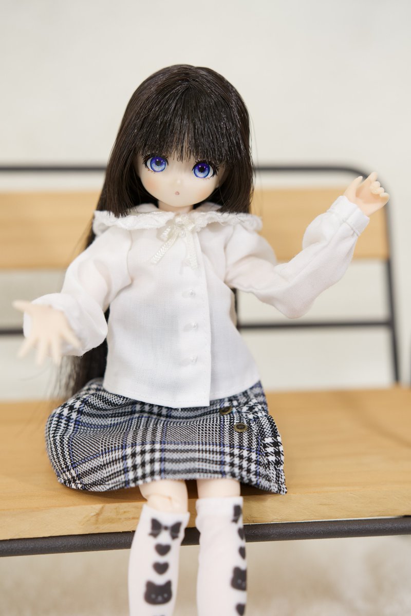 ✨うちの子紹介✨させて下さい(っ_ _)っ

DDS  ドリチョっ子　ソフィ
MDD  #きういっ子　つむぎ

からふるDreamin‘     メアリー
ルミナス*ストリート 鈴音（みぃ）

今の所、この４人でワイワイしております😁
これからもうちの子達を、よろしくお願い致します🙏
#ドールオーナーさんと繋がりたい