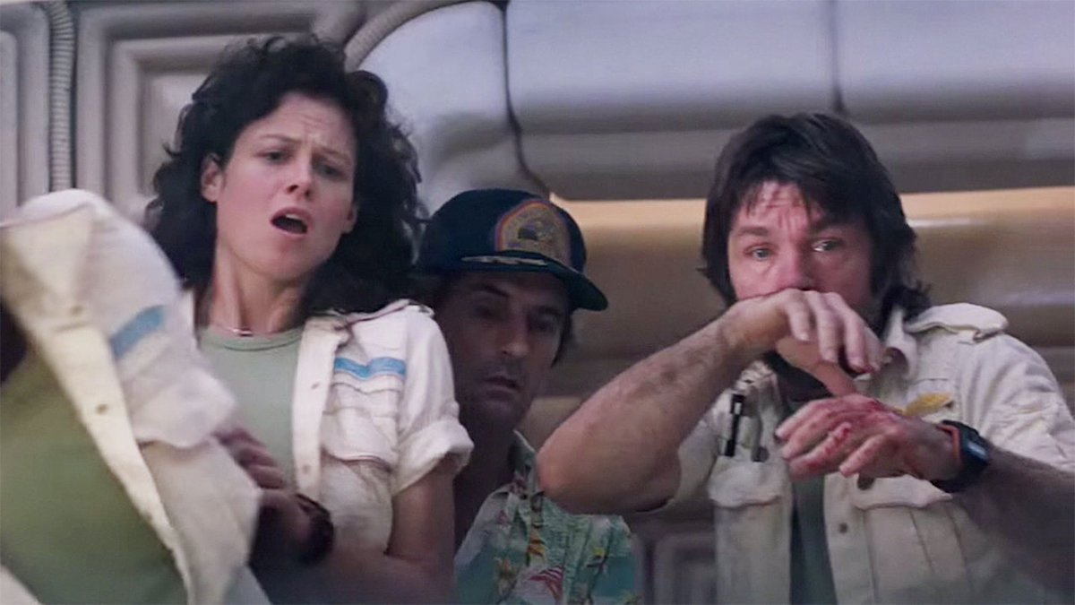 Alien y los 120 segundos de terror para la historia del cine: cómo Ridley Scott rodó la icónica escena que nadie pudo olvidar (incluyendo los actores) ludd.es/alien-y-los-12…