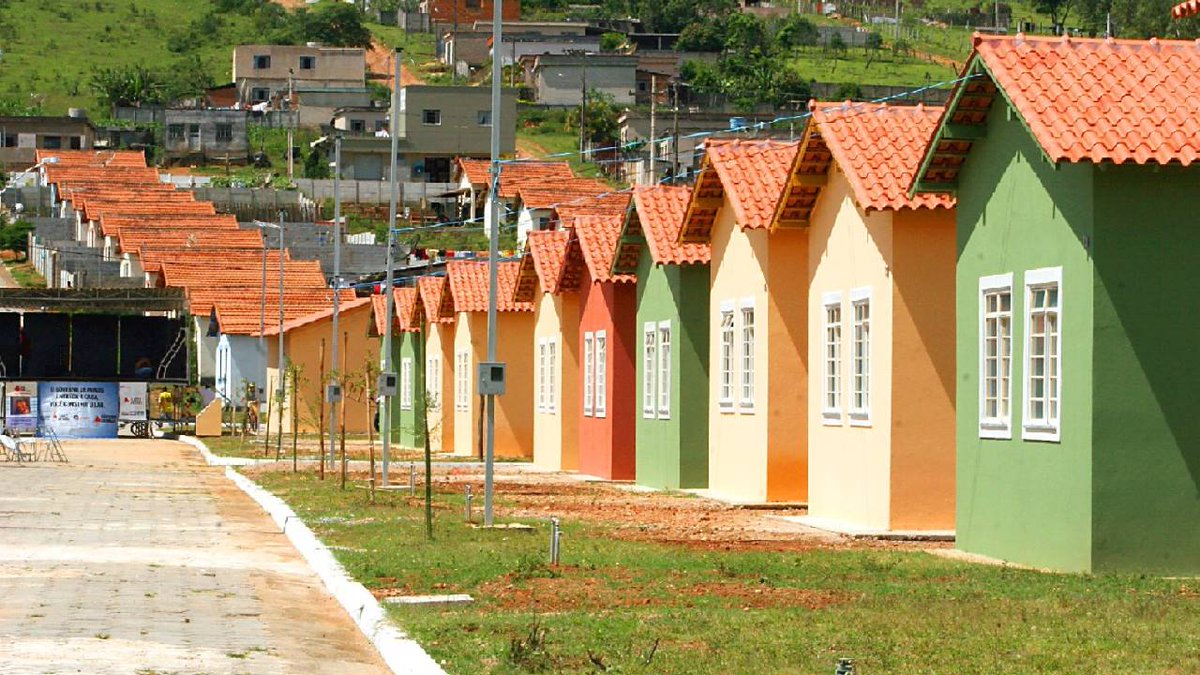 ABMH notifica caixa econômica federal e ministério das cidades sobre falta de recurso para a compra de imóveis usados kvooka.com/abmh-notifica-… via @Kvooka- O portal inteligente