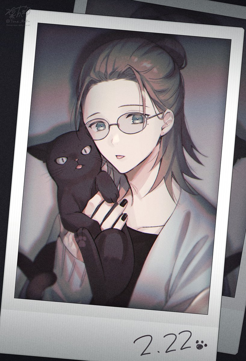 cat glasses photo (object) black nails 1girl black cat holding animal  illustration images