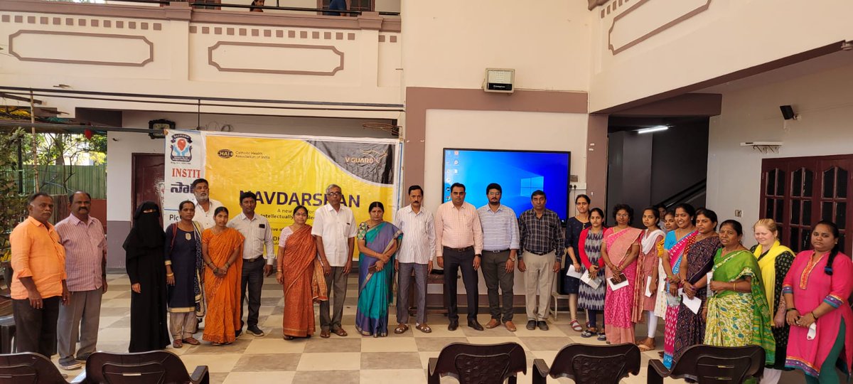 CognitiveBotics's tweet image. We are grateful to Shri P. Madhusudhan Reddy, Founder of Sadhana Institute, for his valuable support for the Application Demo to Parents &amp;amp; Teachers on Maximizing Therapy Efficacy through Physical Therapy &amp;amp; Online Learning from CognitiveBotics.
Visit us at CognitiveBotics.com
