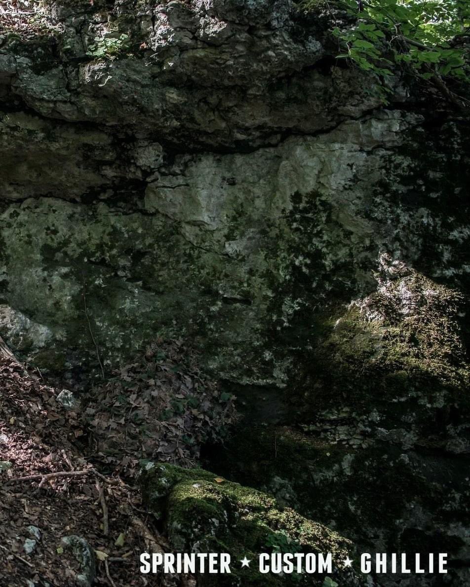 GawAirsoft's tweet image. Use your full potential in the field #GhillieUp 🌳🌳🌳 

Halo Screen and Nano Screen crafting accessories and also ready-to-use ghillies are available and ready to order in our store as always.

#scghillie #nanoscreen #haloscreen #lecovertsartorialist #ghillie #ghilliesuit