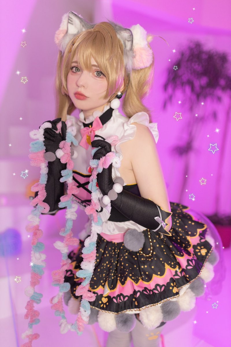 にゃー

#猫の日
#ラブライブ https://t.co/Vda8rT7VD8