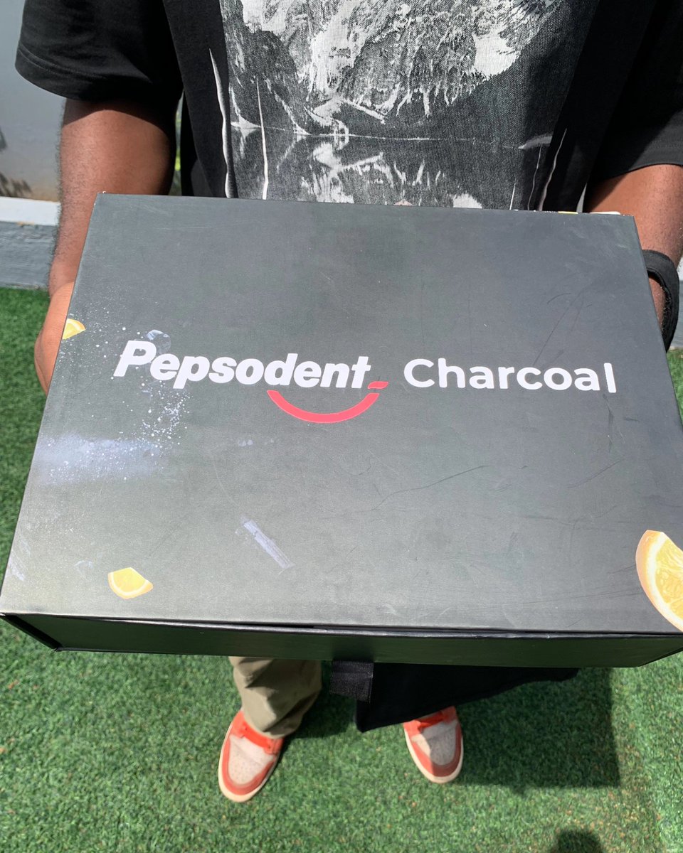 AmeyawDebrah's tweet image. The New Pepsodent Charcoal is known for its excellent cleansing and whitening the teeth for a brighter smile.

#MorePower #MoreBenefits #Pepsodent #PepsodentCharcoal 
@pepsodent_ghana.