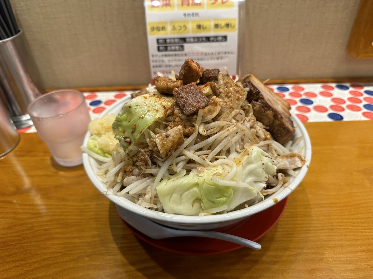 bcwy33's tweet photo. 東京のにぼ https://t.co/f4x6WEfYR7