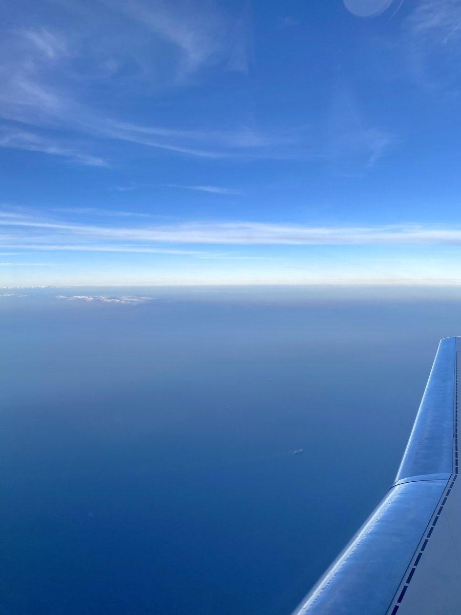 HarmonyJets's tweet image. Heading off into the unknown, under a sky with no limit ✈️💙
.
.
.
.
.
.
.
#hmj #harmonyjets #vipflight #aviation #private #privetjet #vip #aircraft #airplane #photography #harmonyoflight #travel #bluesky #exploration #adventure #newhorizons #skyline #wanderlust #opensky