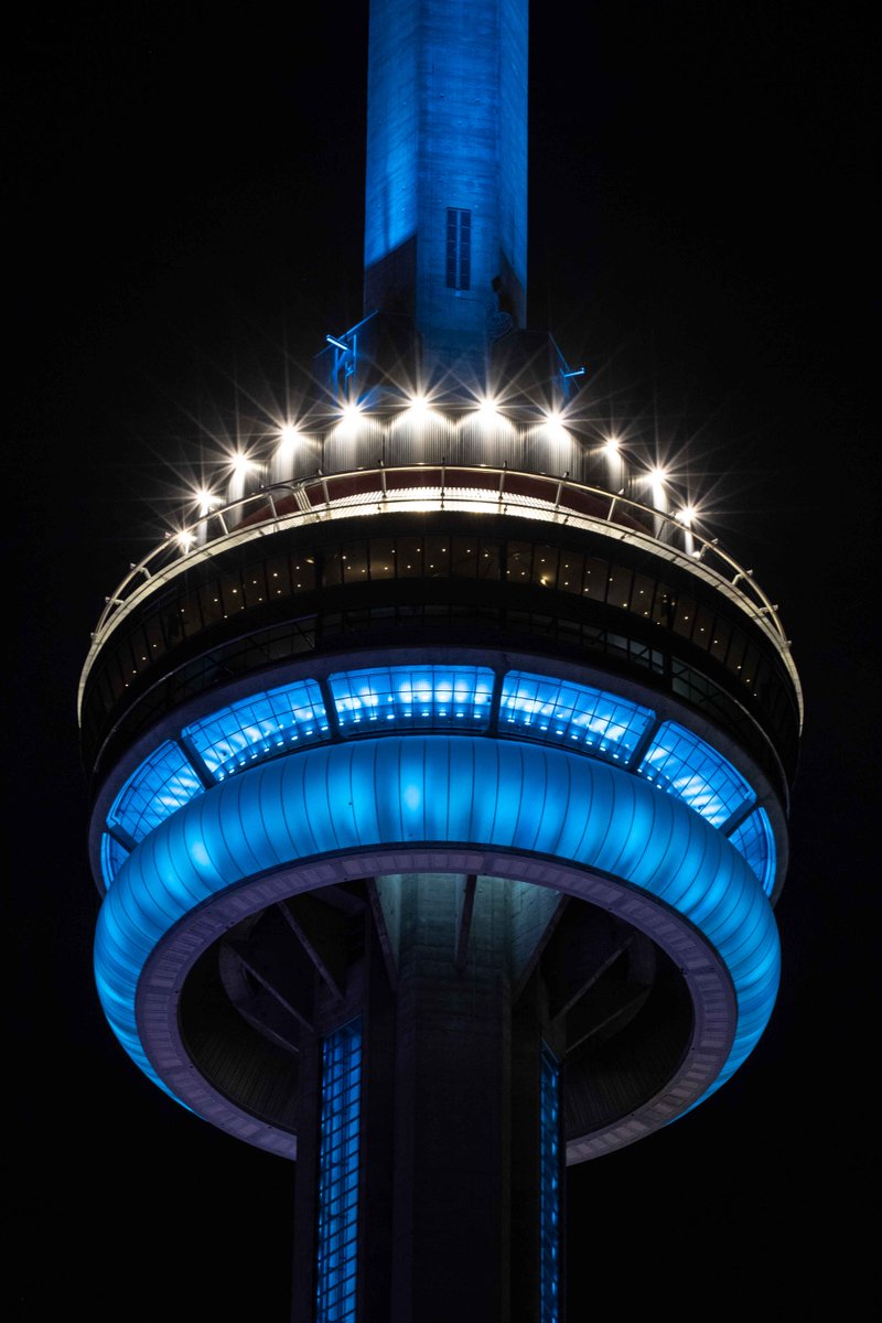 Tonight the #CNTower will also be lit blue for World Thinking Day / Ce soir la #TourCN sera également illuminée en bleu pour la Journée mondiale de la Pensée