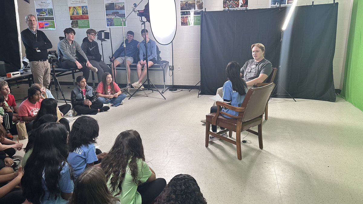 FCHS Humanities Academy tweet media