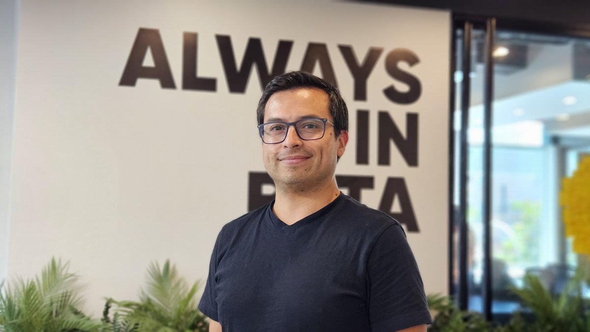 ¿Cómo enfrentamos el cambio constante? ¿Cómo logramos construir equipos autónomos y multidisciplinarios? Son preguntas que nos hacemos constantemente como equipo y que nos ayudan a adoptar nuevas maneras de trabajar.

Este mes celebramos los 23 años del Manifiesto Ágil y en esta