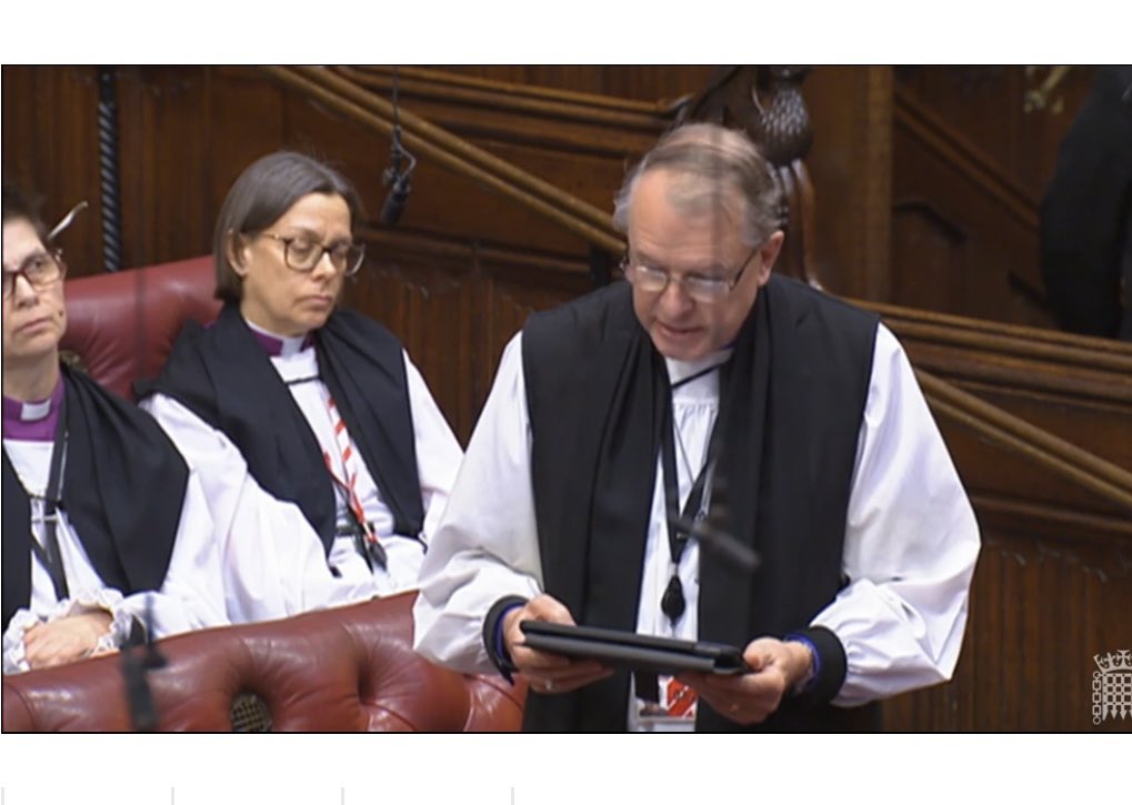 The excellent @BishopPaulB made his valedictory speech in the Lords this morning. He spoke up passionately for children and those living in poverty as he has done throughout his time here. He leaves big shoes to fill, both in parliament and Durham.