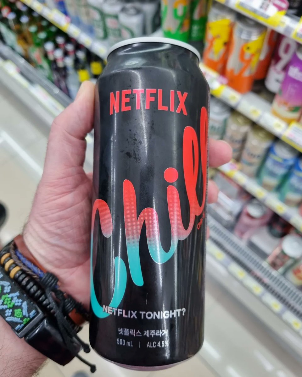 brewsandbeers's tweet photo. Spotted a 'Netflix &amp; Chill' branded beer in a Taipei 7-Eleven today (from the South Korean Jeju Beer Co; 4.5% abv Amber Lager) - no subscription is required &amp; you can share this #Netflix with friends. #beer #Taiwan #Taipei #craftbeer #StrangerThings #southkorea #ThirstyThursday https://t.co/7C9xKLA3bM
