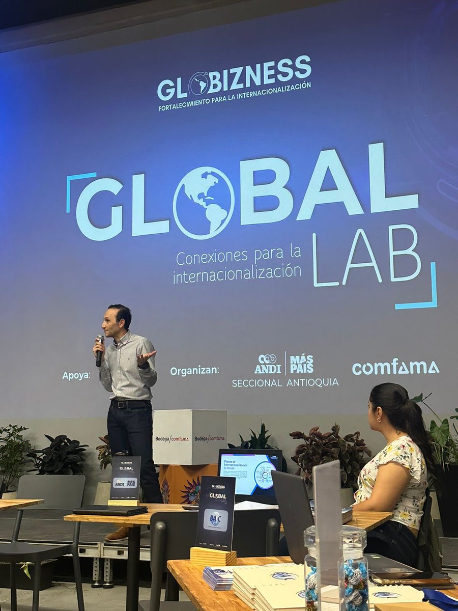 AlejoOlaya's tweet photo. Hoy desde @ANDI_Antioquia realizamos el #GlobalLab la etapa de conexiones institucionales para la internacionalización. Desde  nuestro programa #Globizness estamos acompañando nuestros empresarios a conquistar el mundo ! https://t.co/5GgNye1jOg