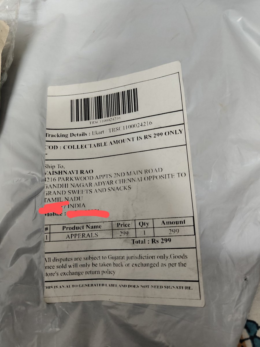 Rahul_2990's tweet photo. Ekart is scamming. Got a cod parcel in my wife's name with correct address and phone. Had to pay and later only to realise i was given a used torn piece of clothing which my wife never ordered. 
Take this piece of torn clothing and give back my money 
#ekart #ekartlogistics #Scam https://t.co/JxGPcOUGdz