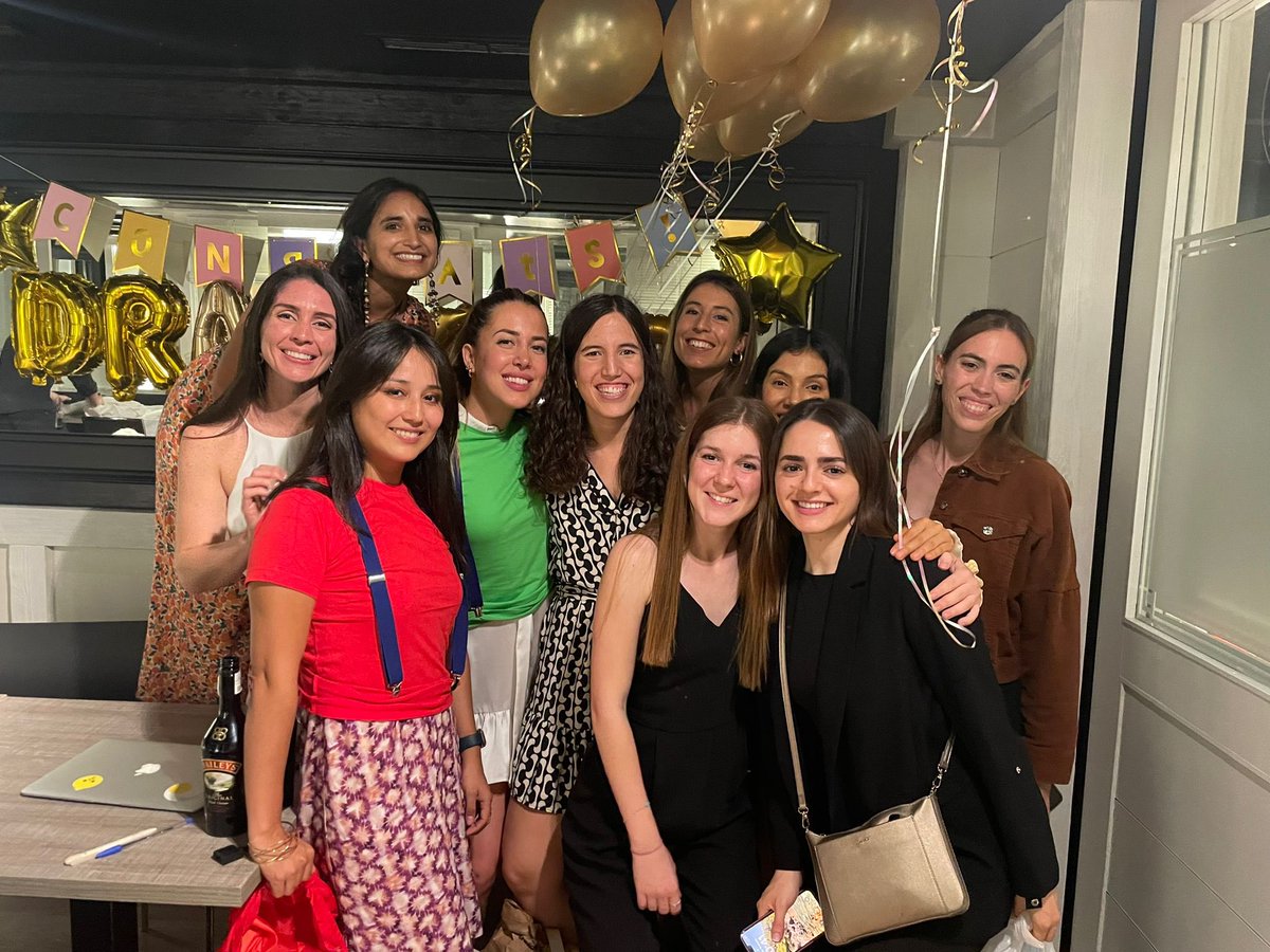 mmariacb's tweet photo. Hola! Somos las residentes de Endocrinología y Nutrición del Hospital Clínic de Barcelona. Si te planteas escoger esta especialidad no dudes en contactarnos! Mucha suerte a todos!

@clara_sola @cami_milad @irene_vinagre @anidehollanda https://t.co/bIqAFPfh9p
