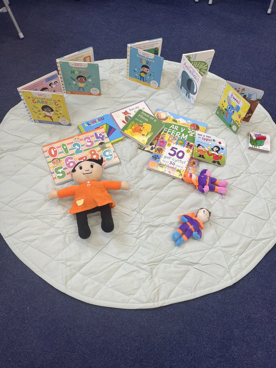 Ysgol Gymraeg Tregeles tweet media