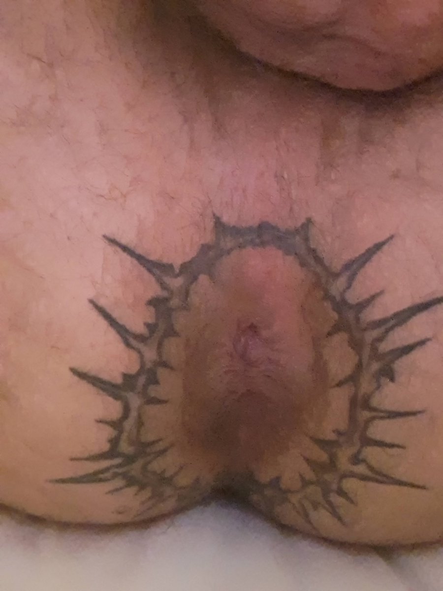 Vous préférez poilu ou rasé ? RT si tu veux en prendre soin
---
Do you prefer smooth or hairy ? RT if you want to take care of it