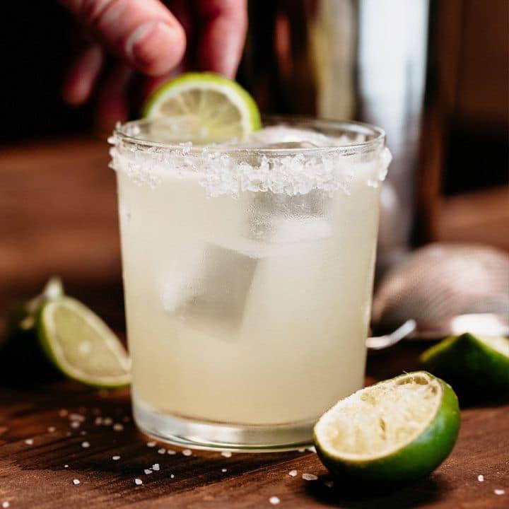 CorinnePulitzer's tweet photo. Get out the #Tequila #Limes & #TripleSec, it’s #NationalMargaritaDay…Salud!🍈🍸@Patron @Casamigos @RosaMexicano @ClaseAzulMexico @NationalDayCal @HeyWhatDay @mortonsalt https://t.co/2MbH82v0Hr