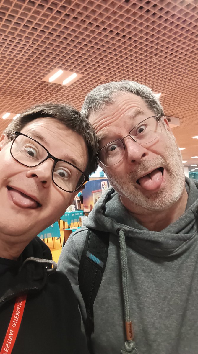 SleuthGames's tweet image. Avec @Patleser toujours sérieux !