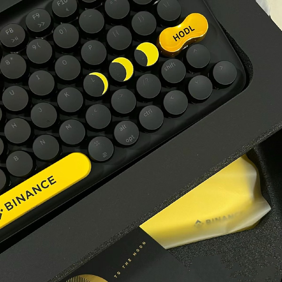 币安Binance华语 tweet media