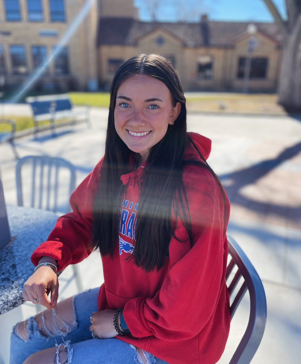 HCCAdmissions's tweet photo. Meet our Student Ambassador Addie! She’s a graduate of Buhler High School and is studying Pre-Dental Hygiene here at #HutchCC. Fun Fact: she’s been playing the alto saxophone since 5th grade! 🎷 https://t.co/OxUIzDAeMB