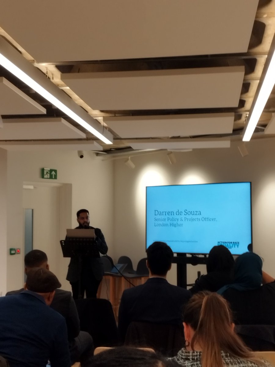 Richard Boffey (@rgboffey) on Twitter photo Delighted to be at <a href="/AREtweets_/">Action for Race Equality</a> #AREconference and cheering on my colleague <a href="/darren_desouza/">Darren de Souza</a> who is talking #LondonHE and education to employment pathways. <a href="/LondonHigher/">London Higher</a> members have a vital role in developing future skills; Darren is giving a few egs of how Delighted to be at <a href="/AREtweets_/">Action for Race Equality</a> #AREconference and cheering on my colleague <a href="/darren_desouza/">Darren de Souza</a> who is talking #LondonHE and education to employment pathways. <a href="/LondonHigher/">London Higher</a> members have a vital role in developing future skills; Darren is giving a few egs of how