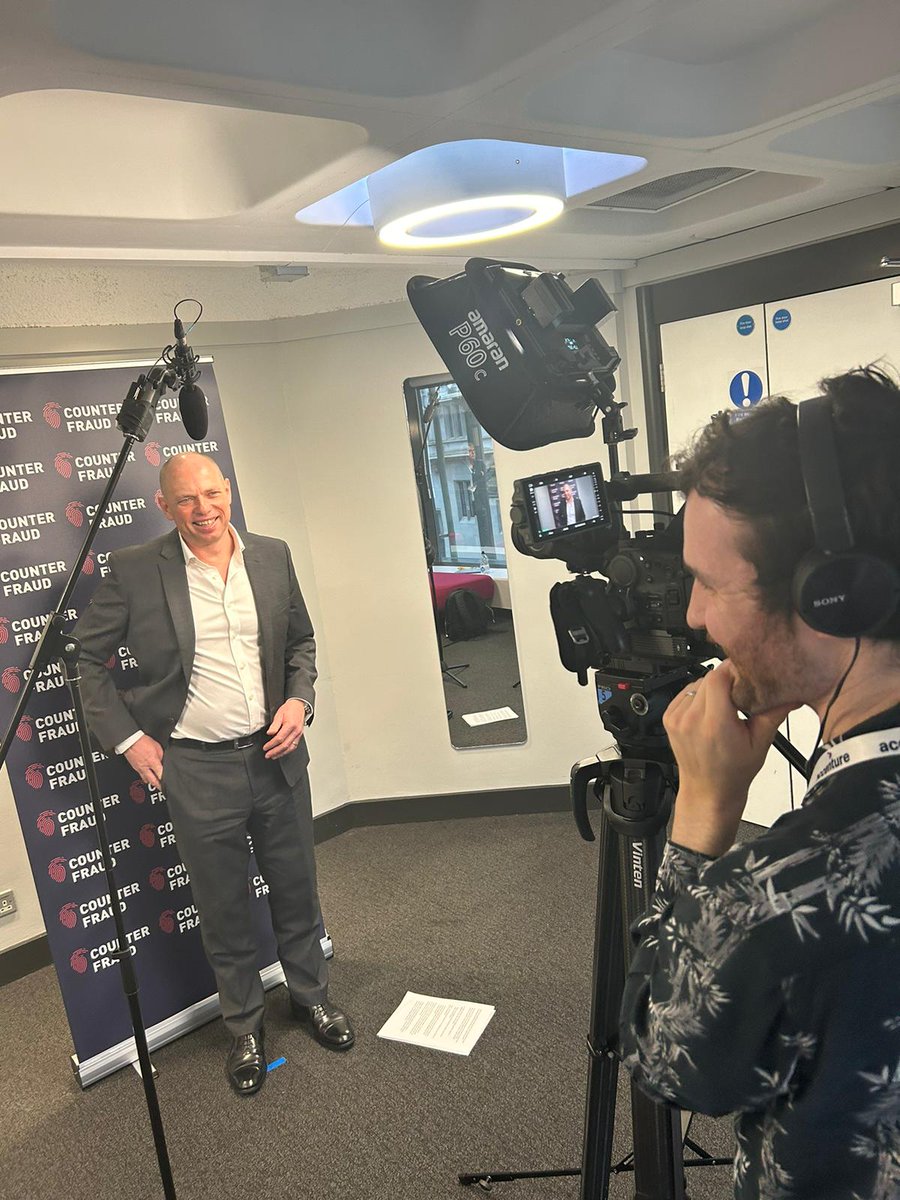 NHSCFA's tweet photo. The #CounterFraud24 conference continues and in-between chairing, our CEO Alex has been busy networking and giving interviews.
If you're there, come and say hello at the NHSCFA stand 👋
#NHSCounterFraud https://t.co/a3nEwORyEt